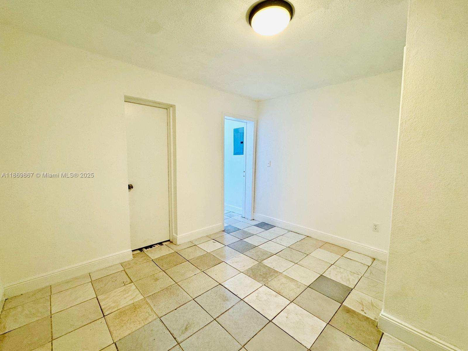 1060 NW 116th St # 2
