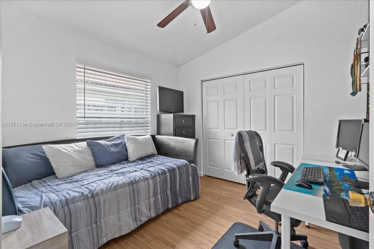 1912 SE 14th St, Homestead