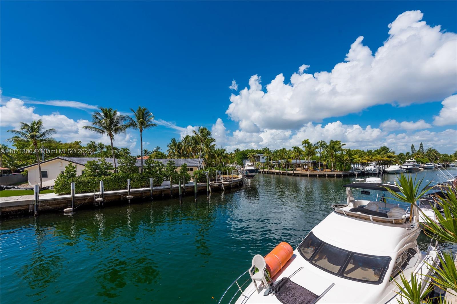 2450 NE 135th St # 607, North Miami Unit: 607