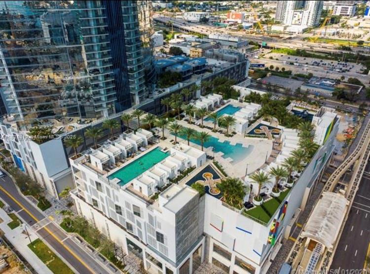 851 NE 1 Ave # 502