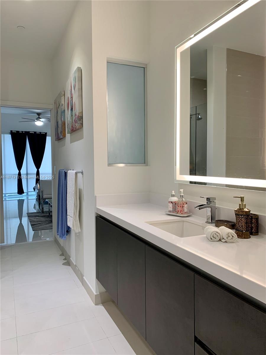 851 NE 1 Ave # 502