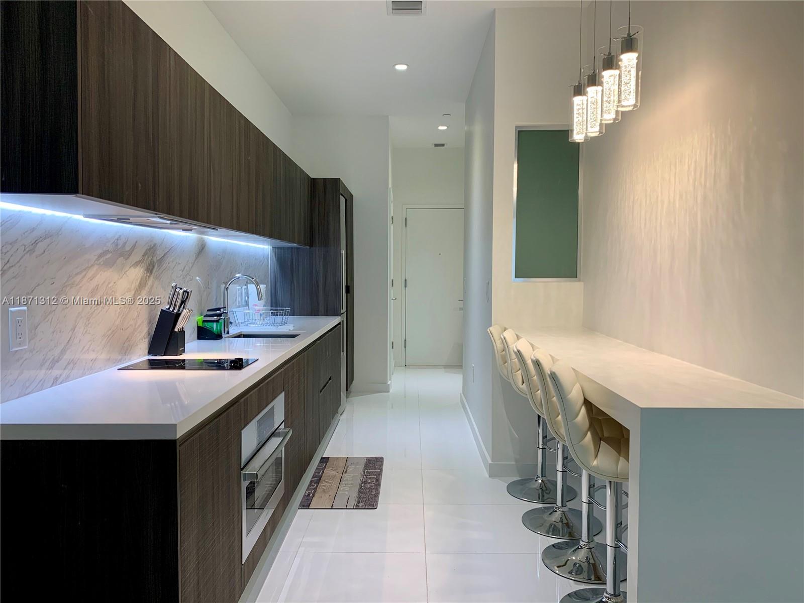 851 NE 1 Ave # 502