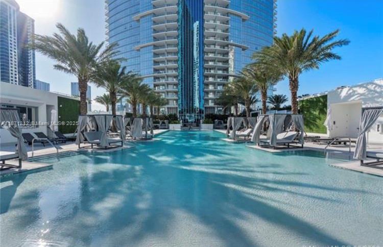851 NE 1 Ave # 502