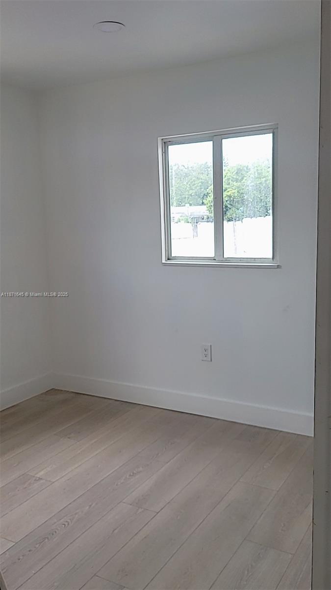 2310 NW 103rd St Unit: Front