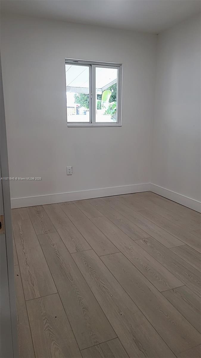 2310 NW 103rd St Unit: Front