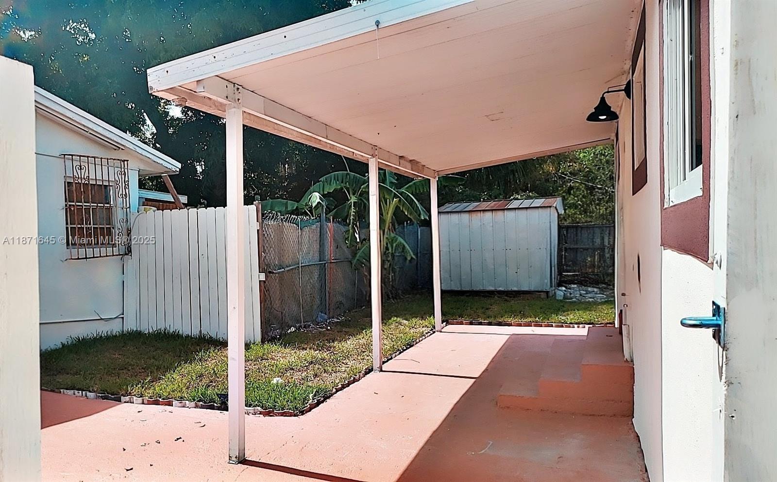 2310 NW 103rd St Unit: Front