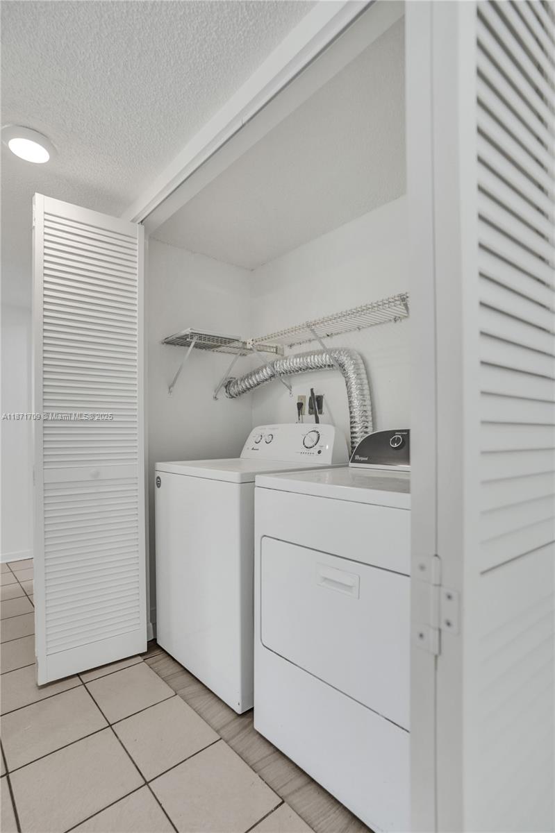 9401 SW 4th St # 114