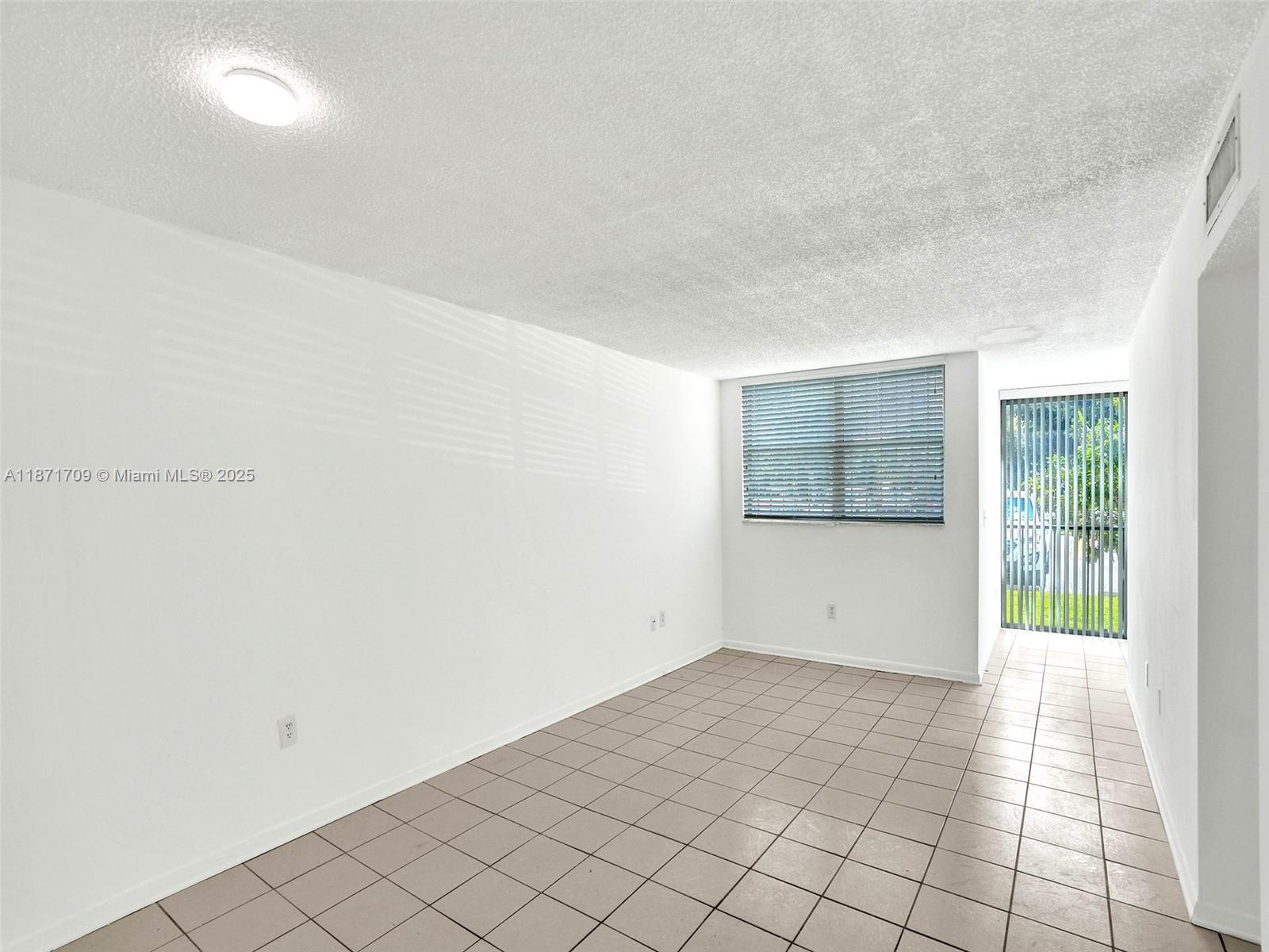 9401 SW 4th St # 114