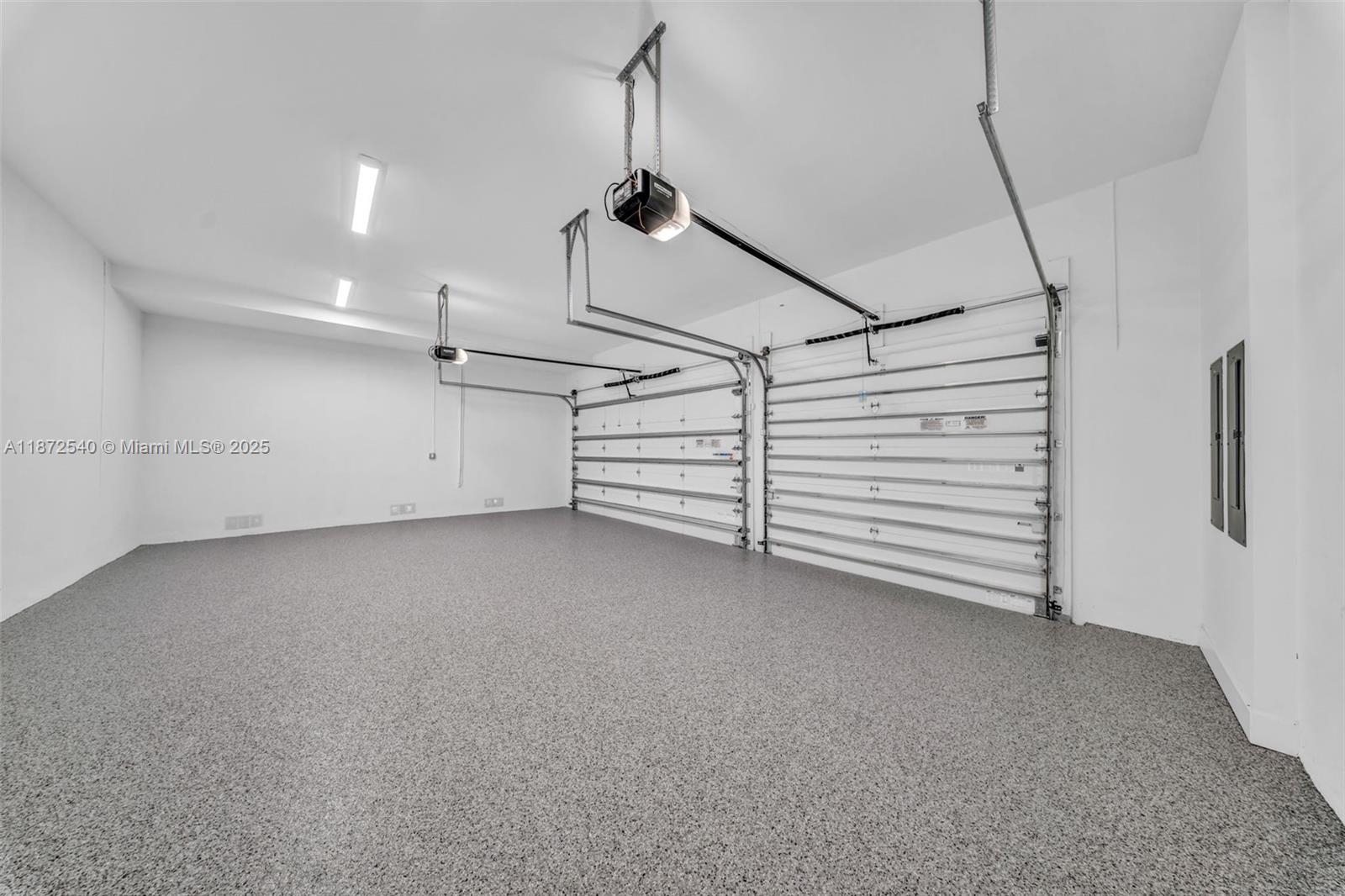 16740 N Botaniko Dr N