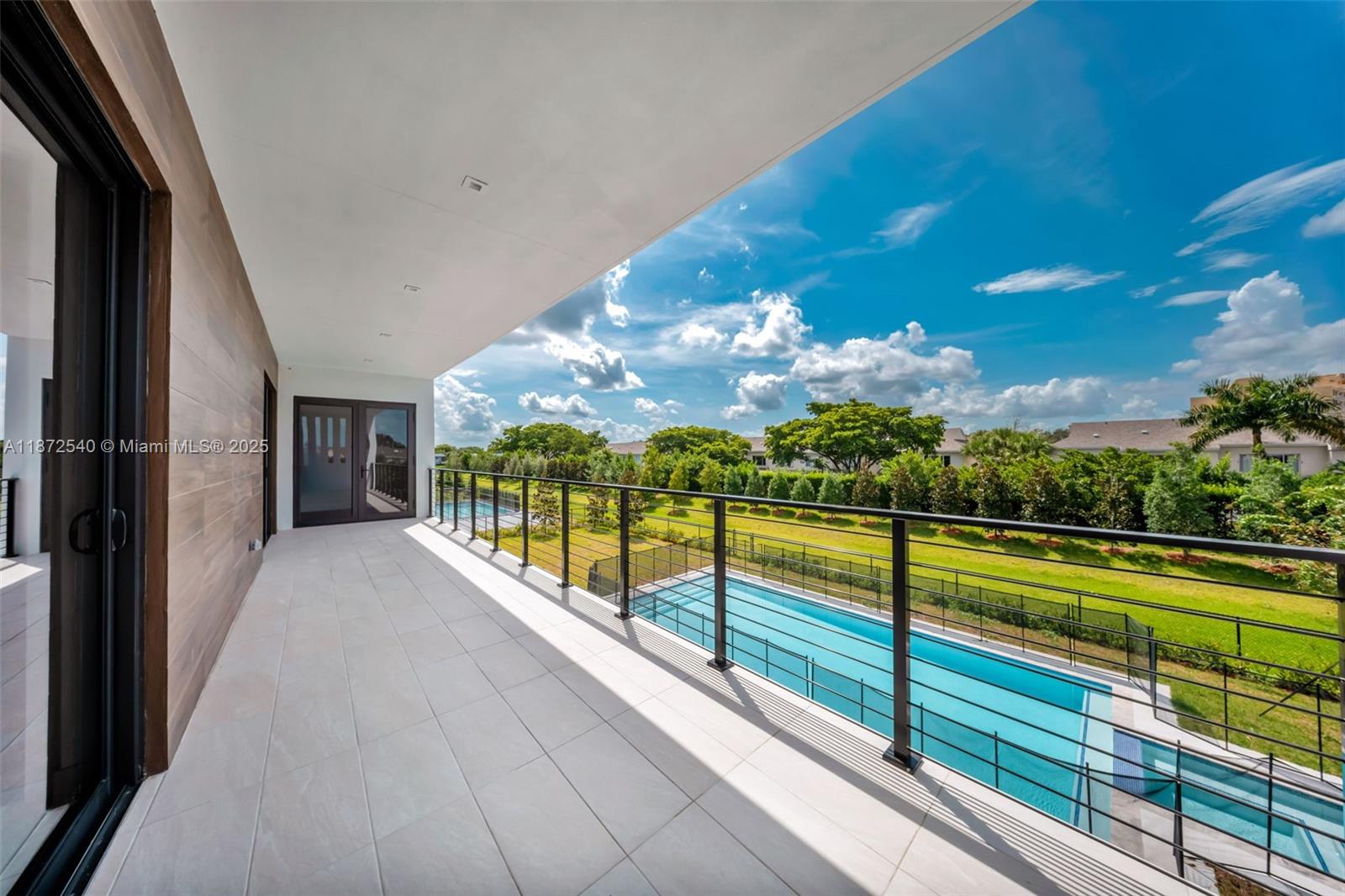 16740 N Botaniko Dr N