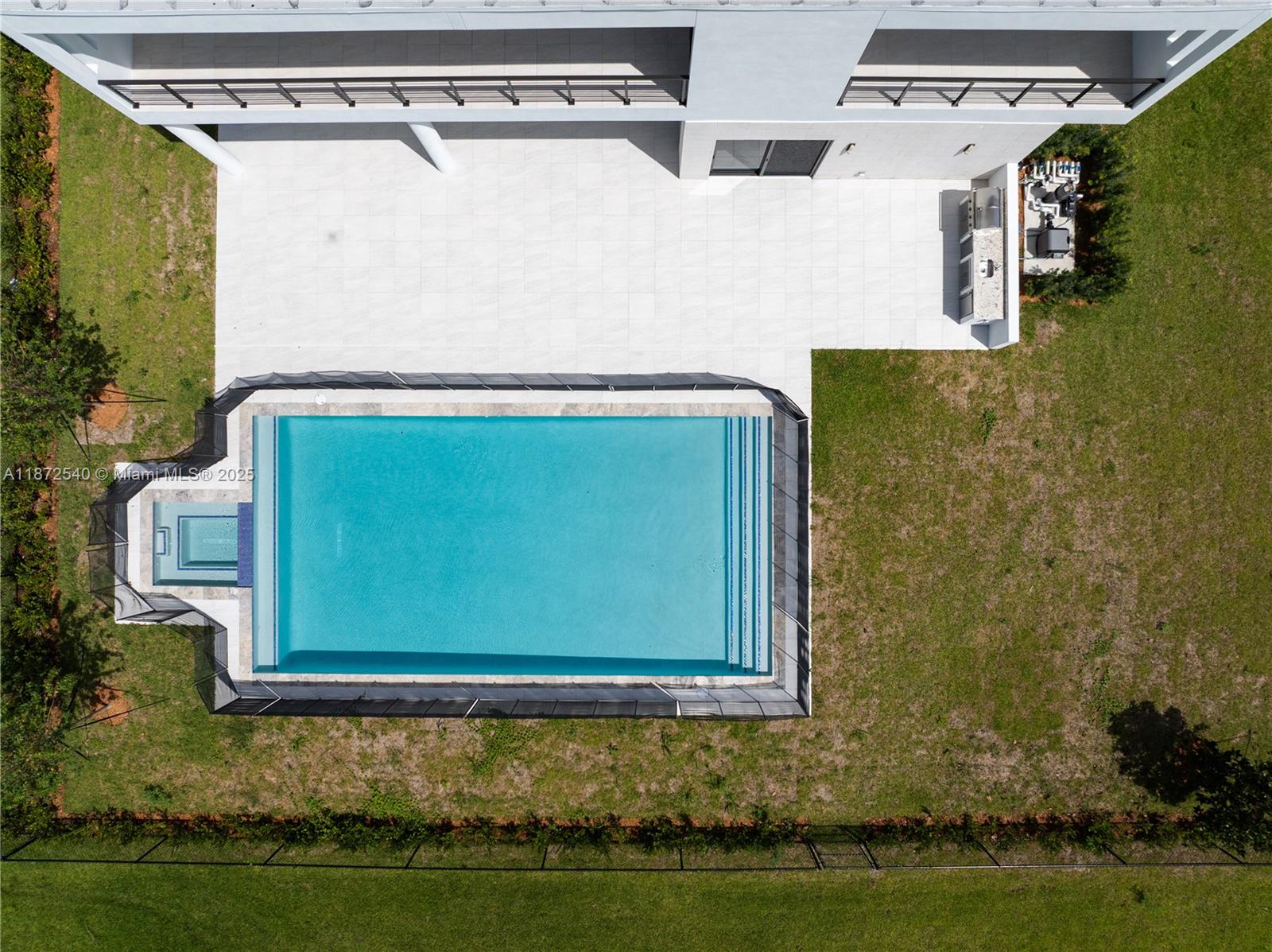 16740 N Botaniko Dr N