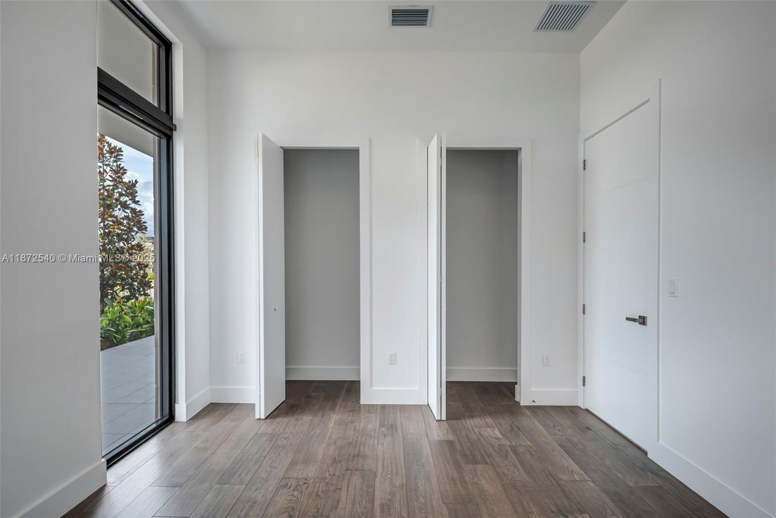 16740 N Botaniko Dr N