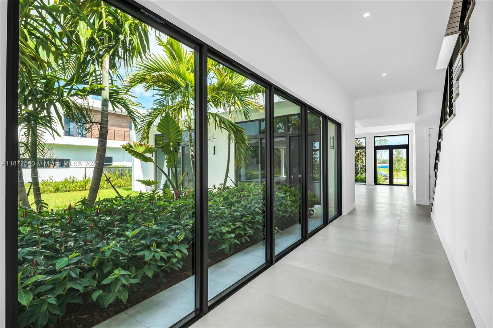 16740 N Botaniko Dr N