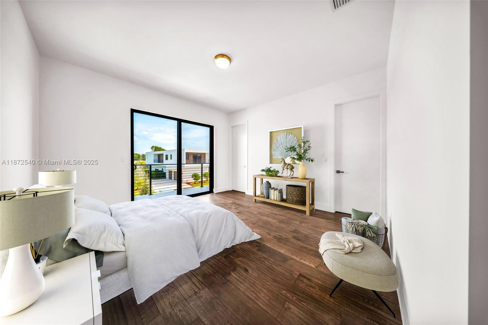 16740 N Botaniko Dr N