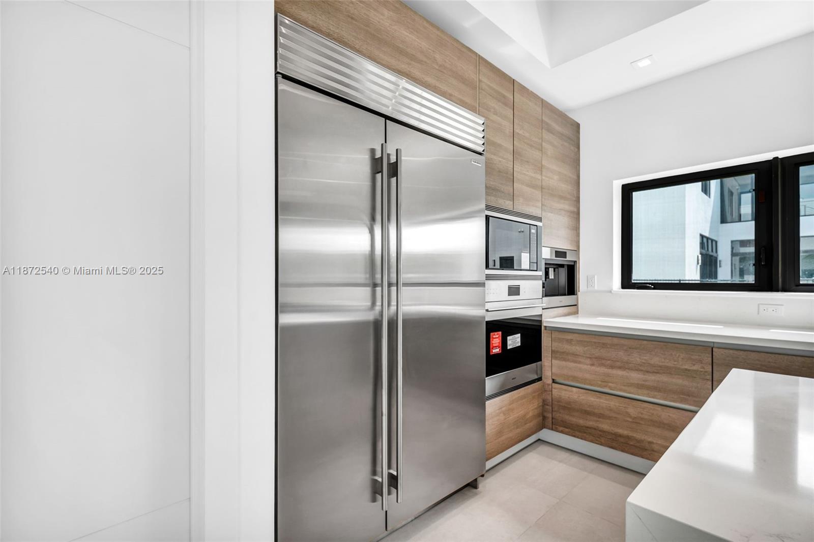 16740 N Botaniko Dr N