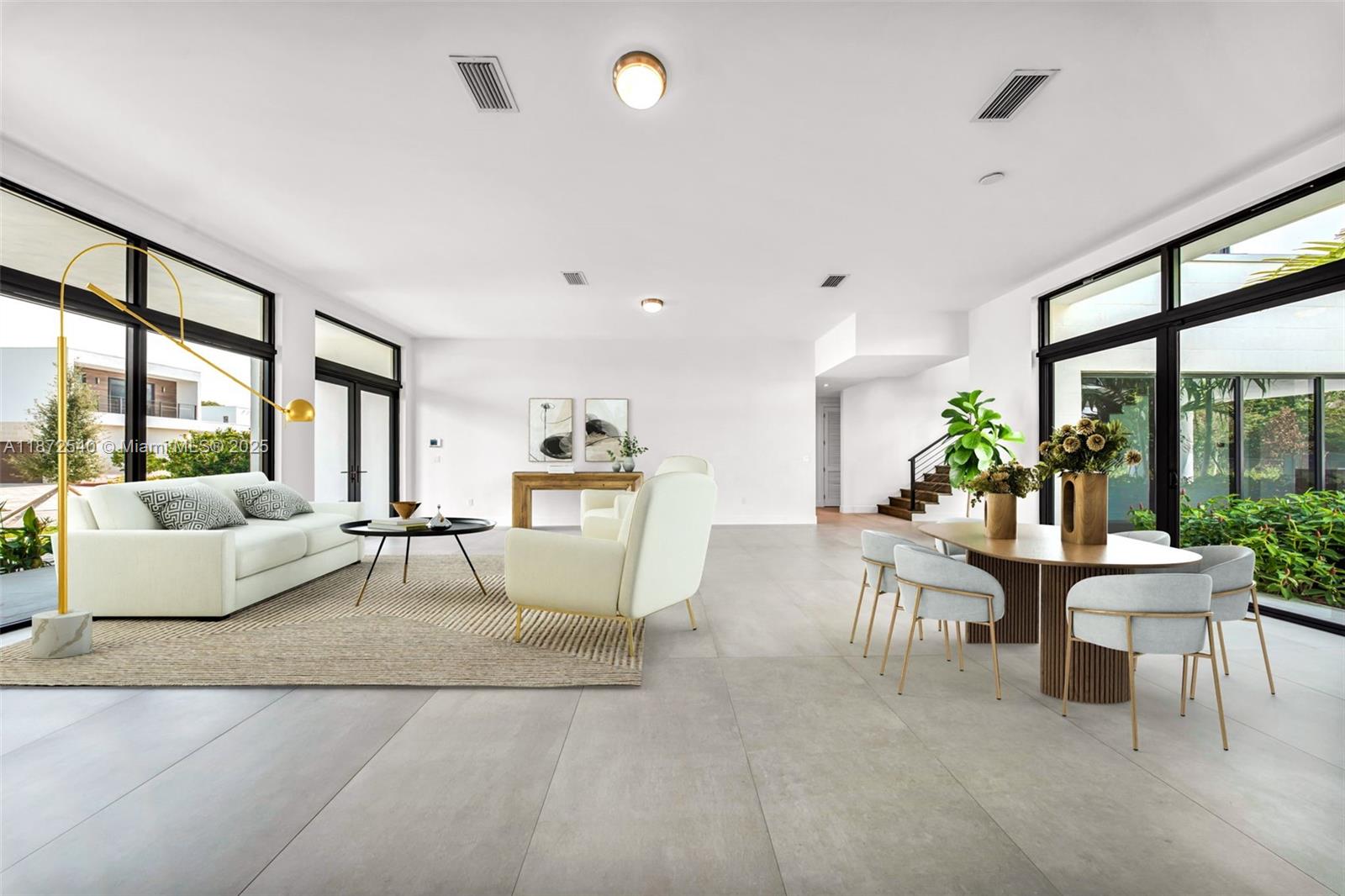 16740 N Botaniko Dr N