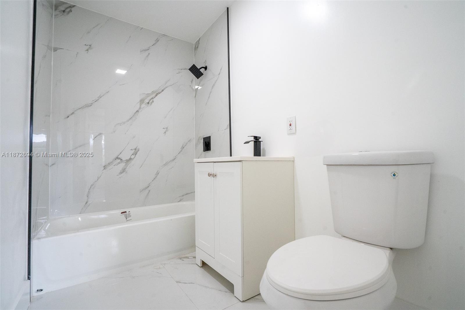 1873 NW 6th Ave, Pompano Beach