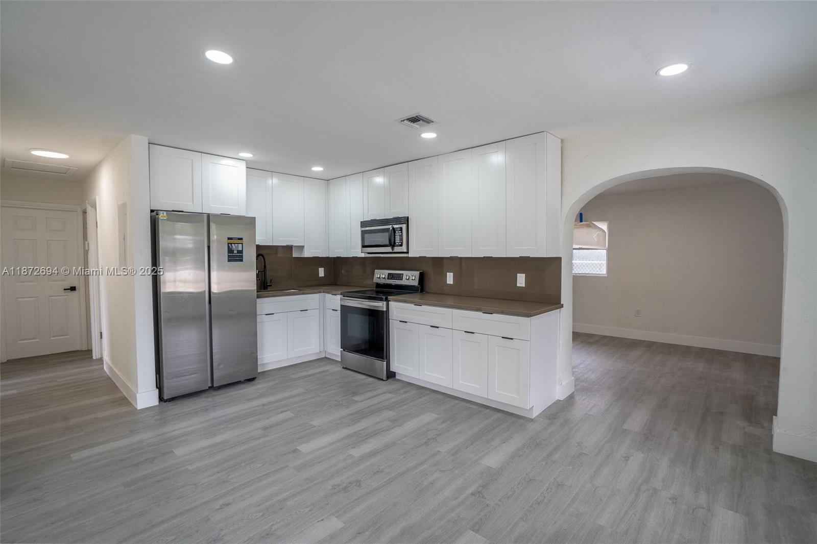 1873 NW 6th Ave, Pompano Beach