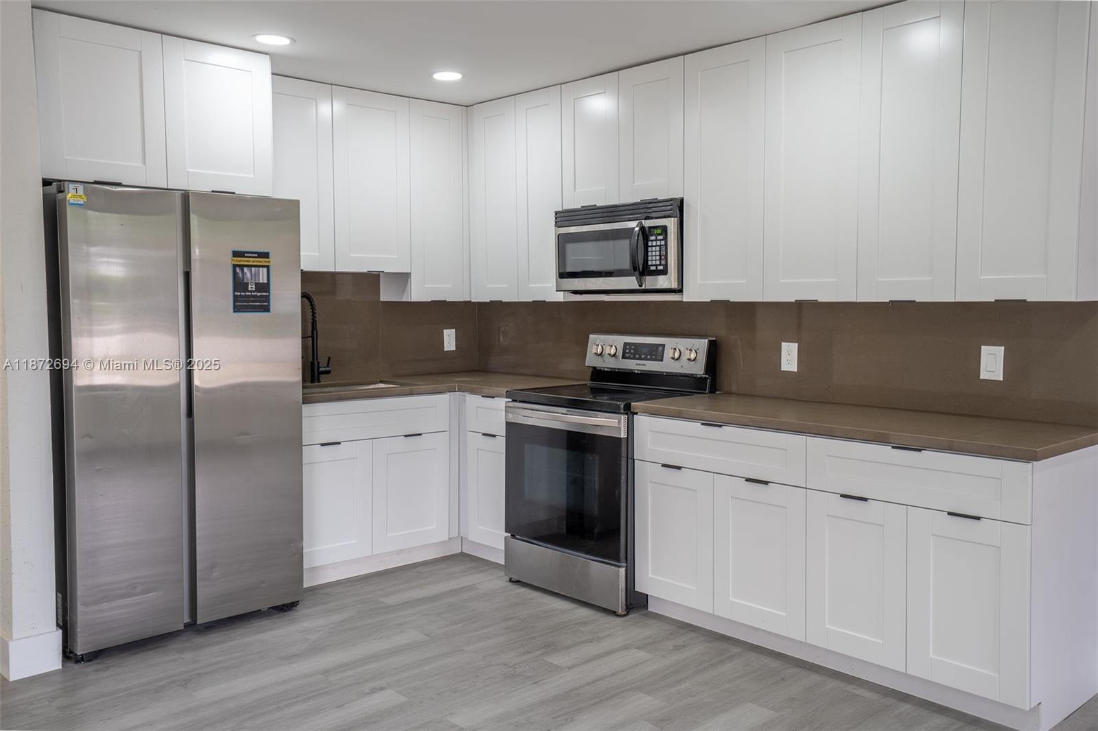 1873 NW 6th Ave, Pompano Beach