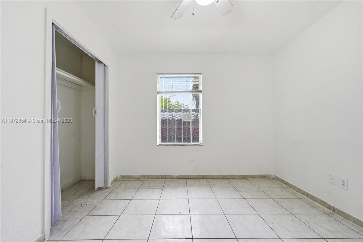 163 NE 76th St # 163