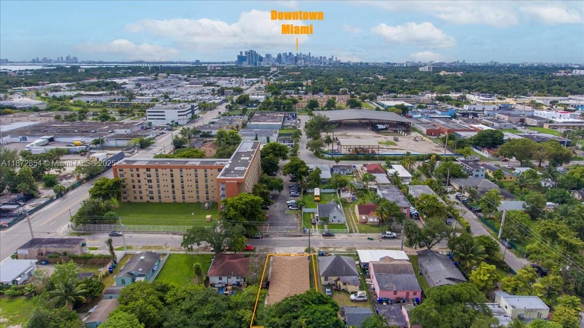 163 NE 76th St # 163