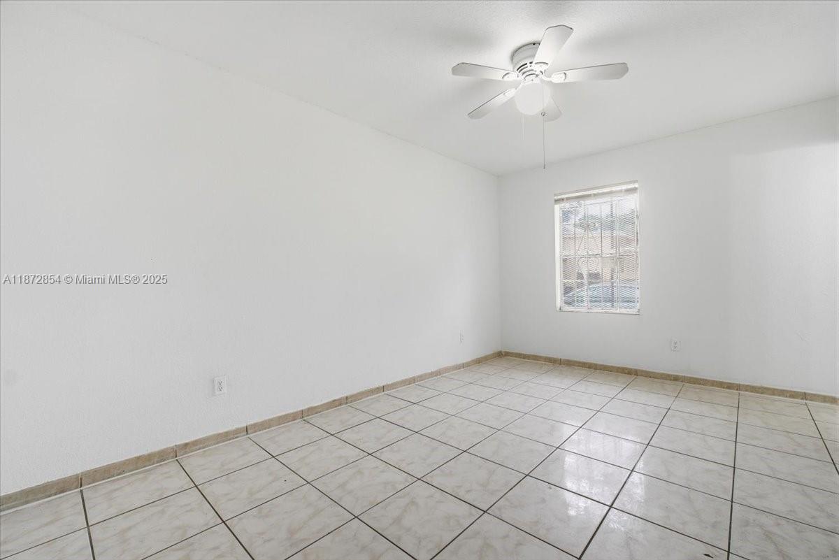 163 NE 76th St # 163