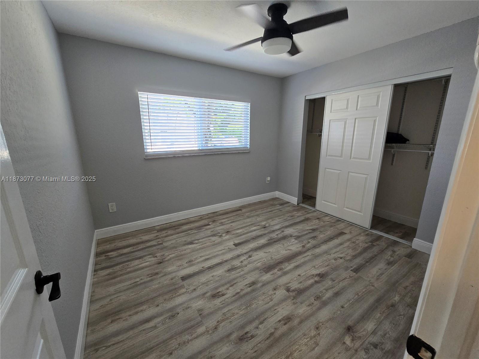 2850 W 80th St # 4 Unit: 110-4