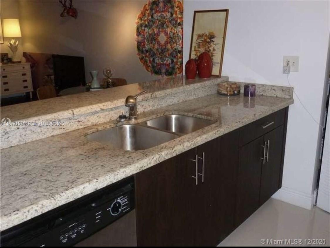 850 N Miami Ave Unit: W-2105