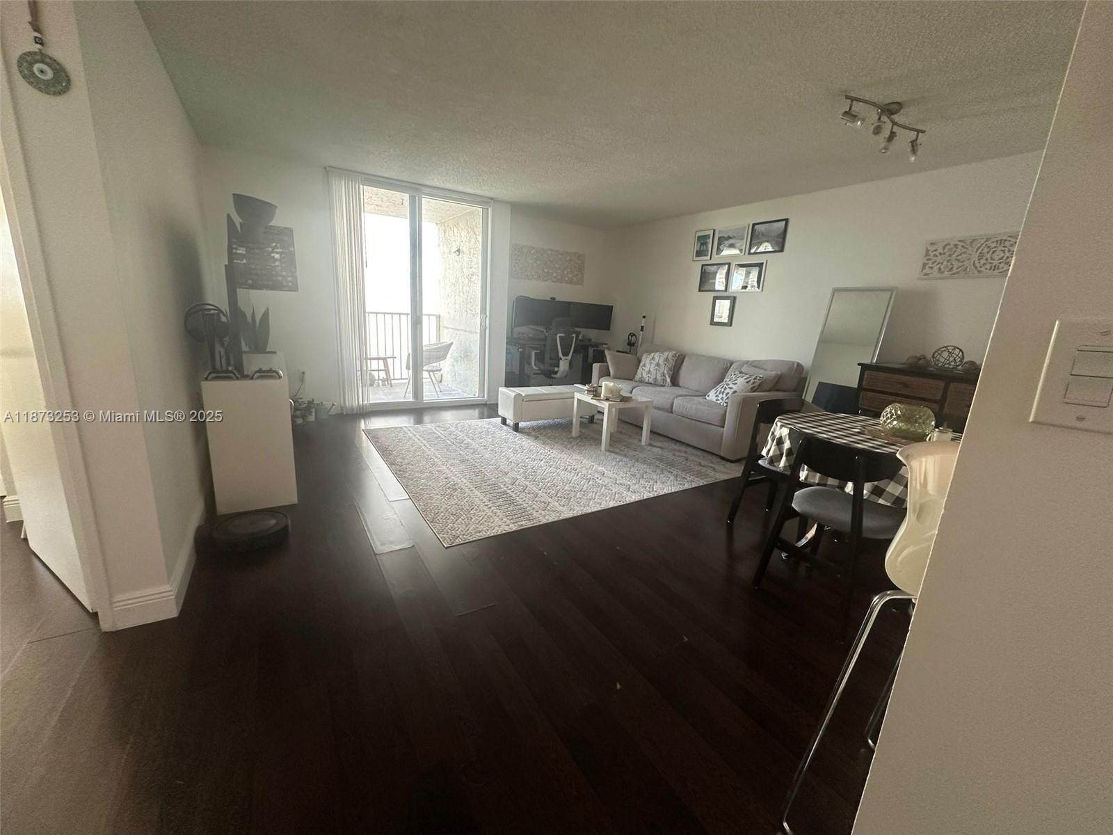 850 N Miami Ave Unit: W-2105