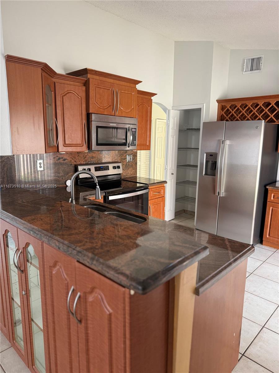 15921 SW 82nd St # 0