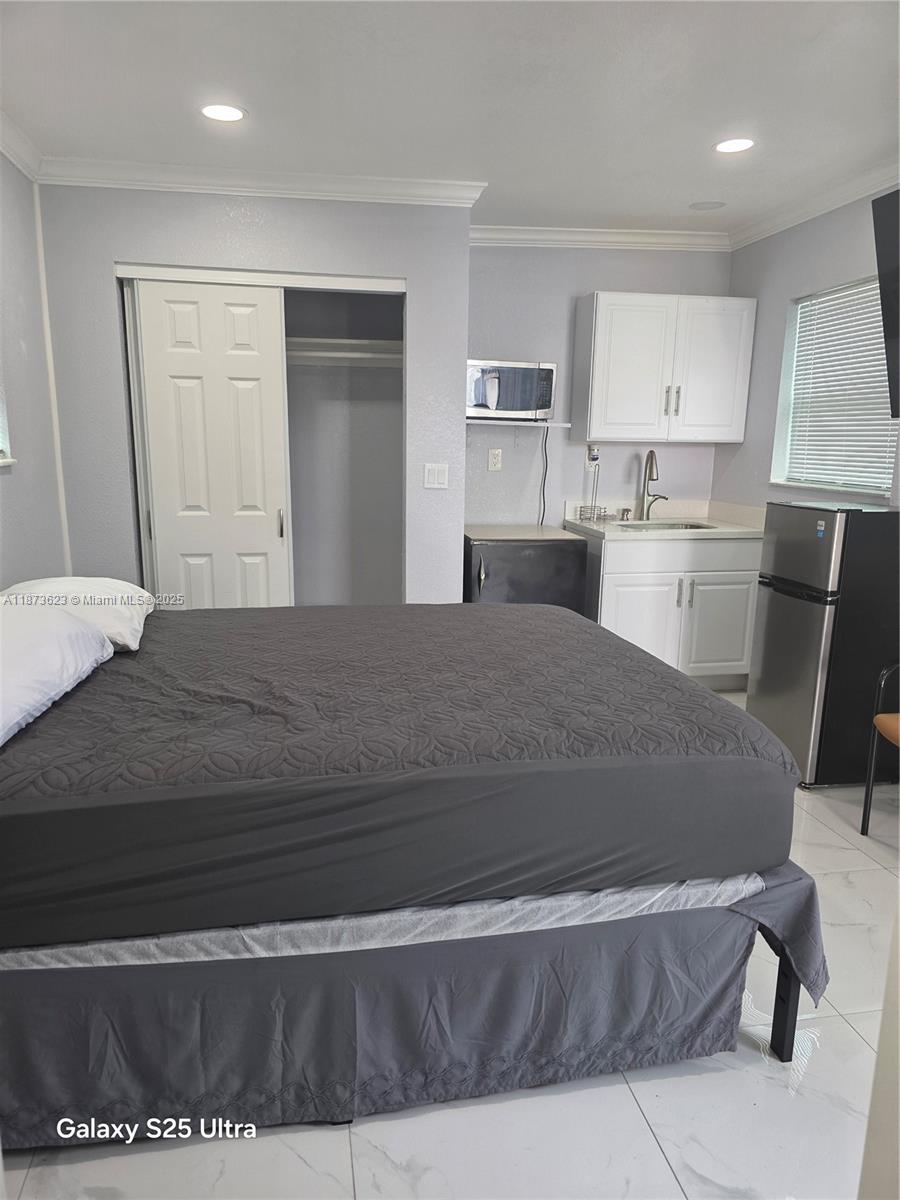 17101 NW 35th Ave # 1