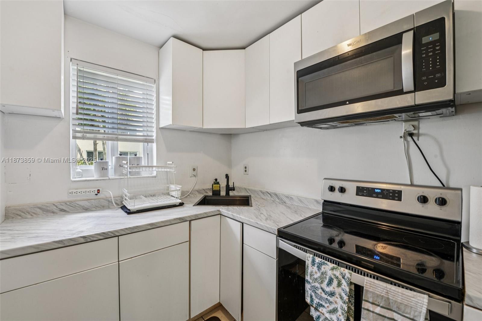 2210 Taylor St # 101