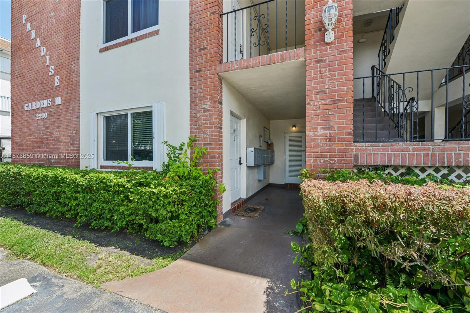 2210 Taylor St # 101