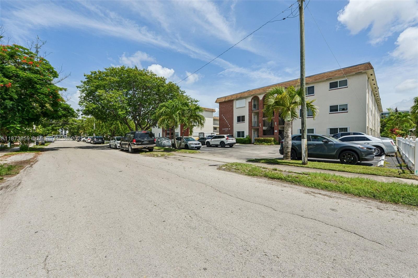 2210 Taylor St # 101