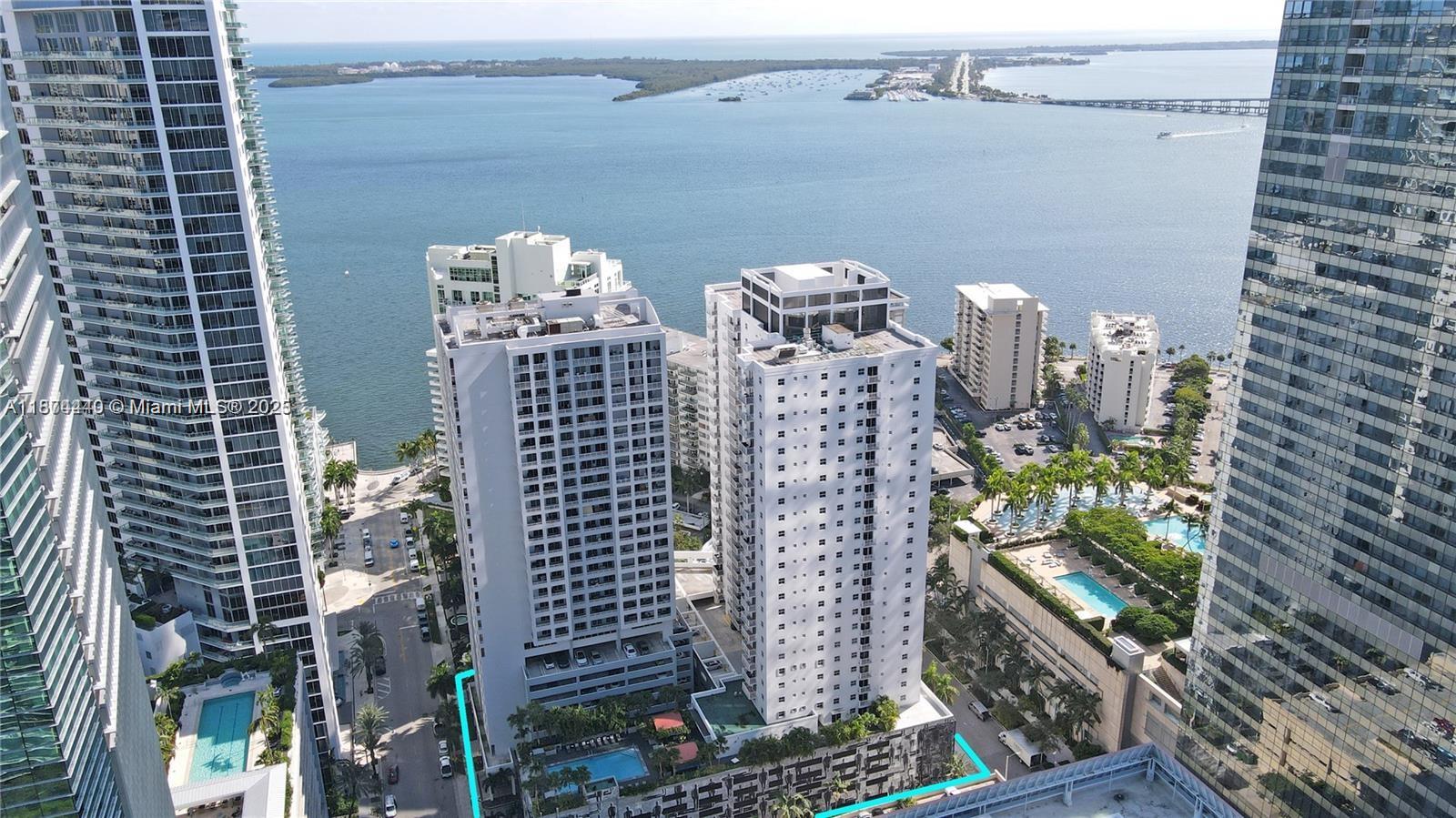 185 SE 14th Ter # 1503