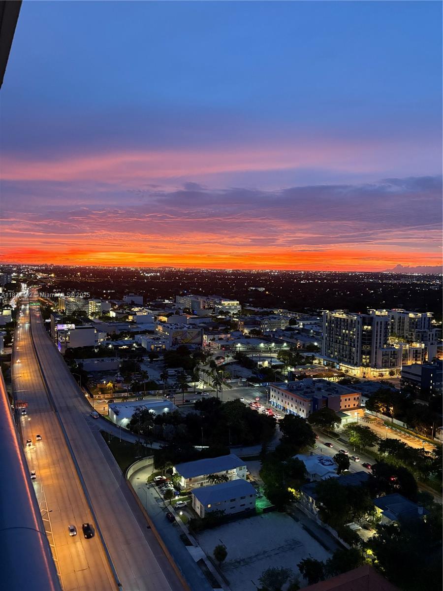 601 NE 36th St # 2703