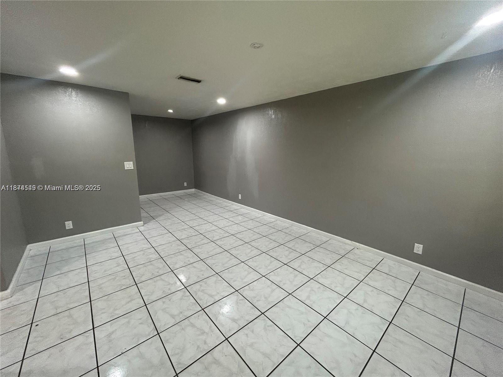 5321 NW 21st Ct. # A