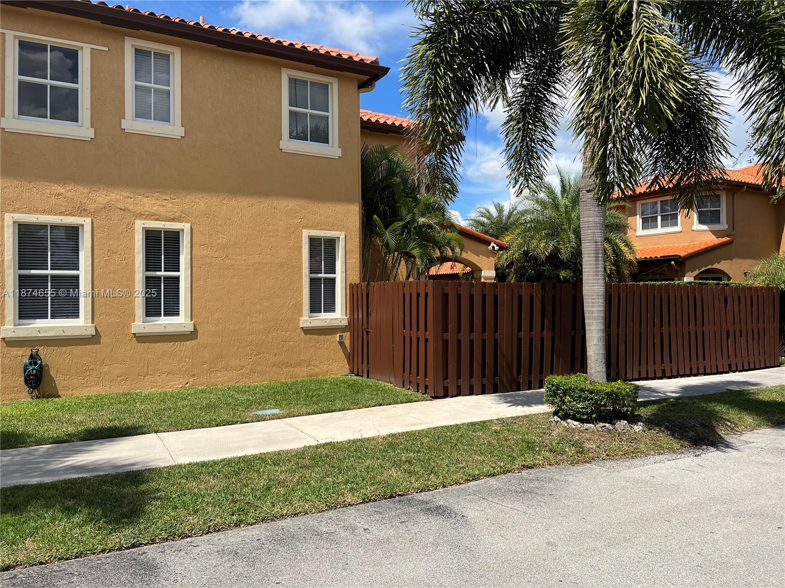 2663 SW 152nd Pl # 2663