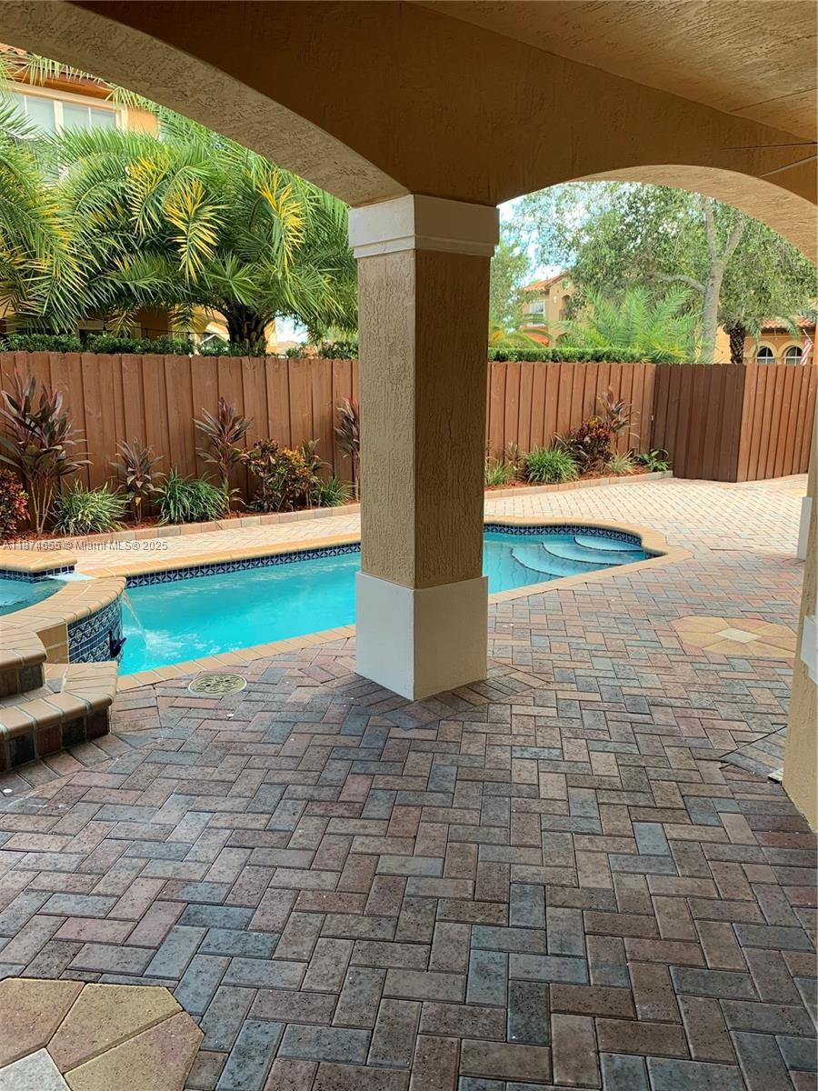 2663 SW 152nd Pl # 2663