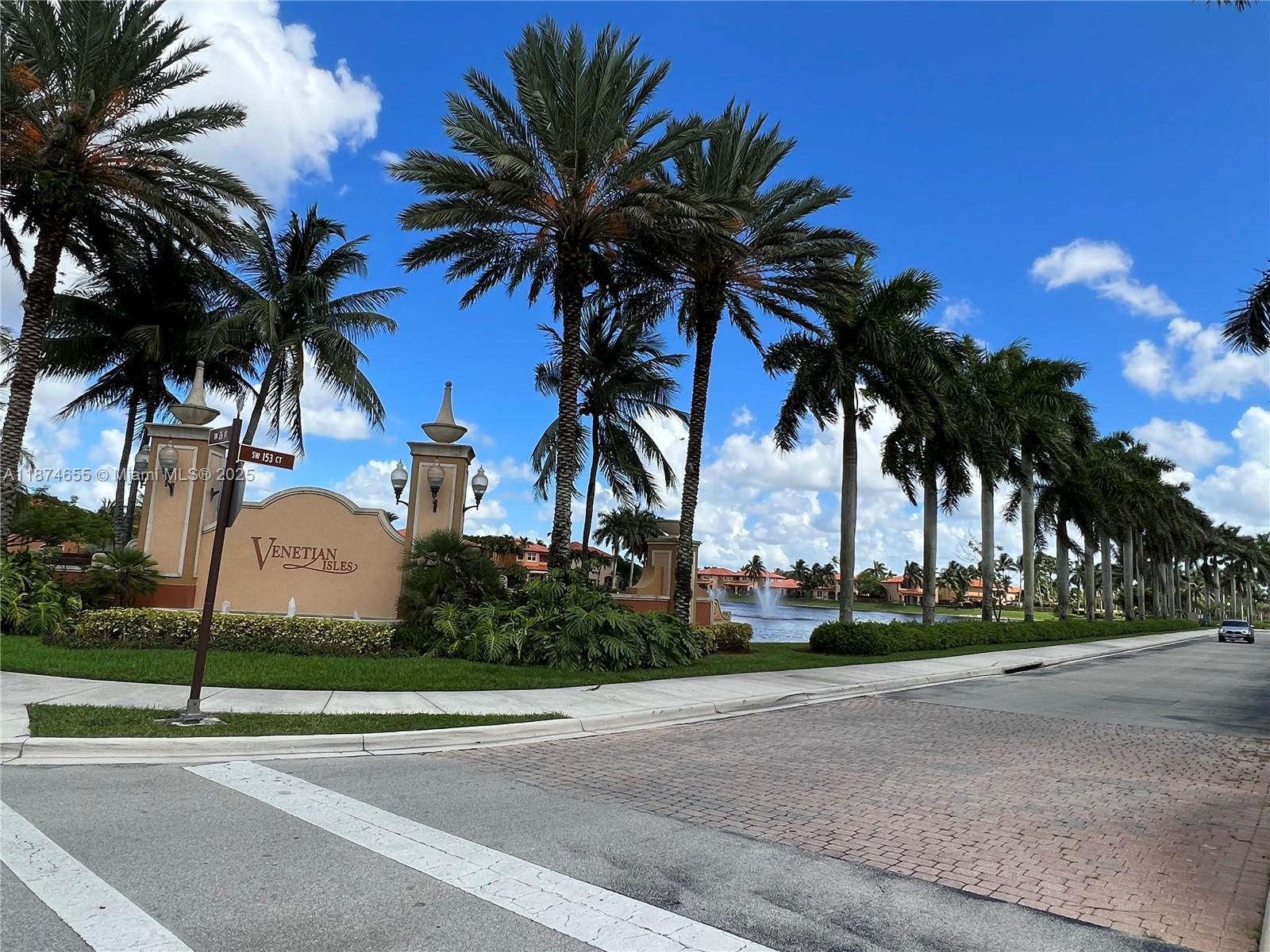 2663 SW 152nd Pl # 2663