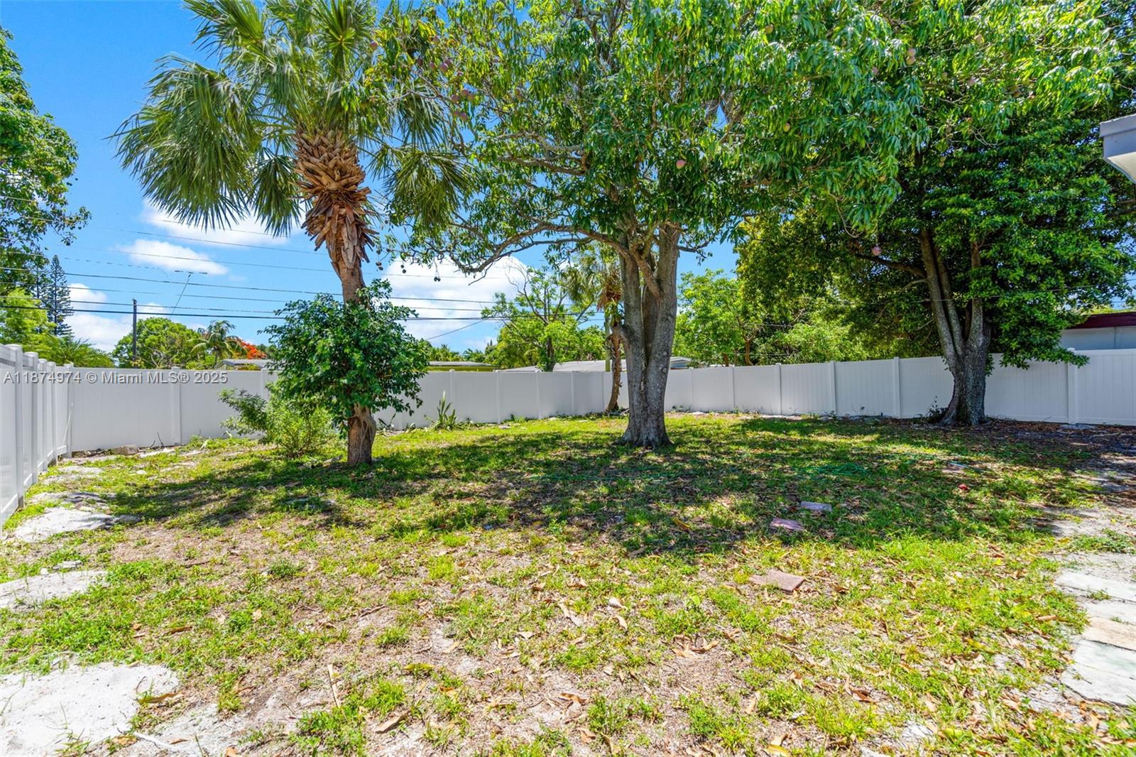 230 NW 33rd Ter # 0