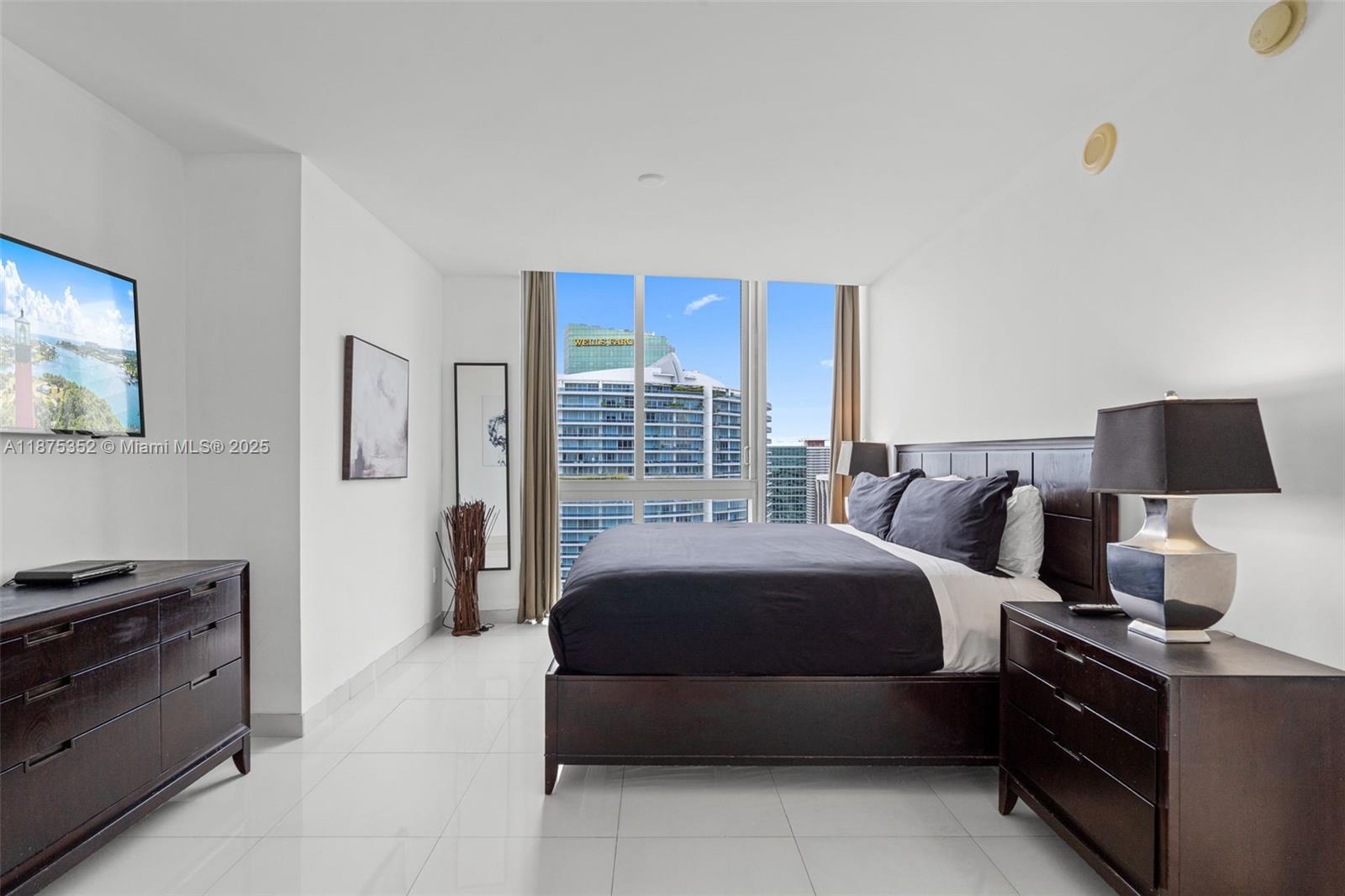 485 Brickell Avenue # 4902