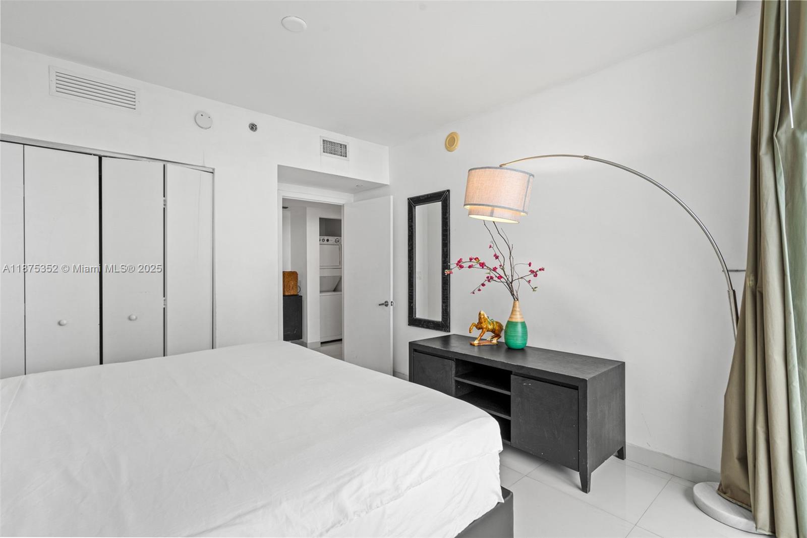 485 Brickell Avenue # 4902