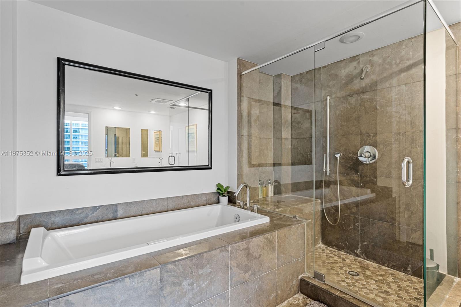 485 Brickell Avenue # 4902