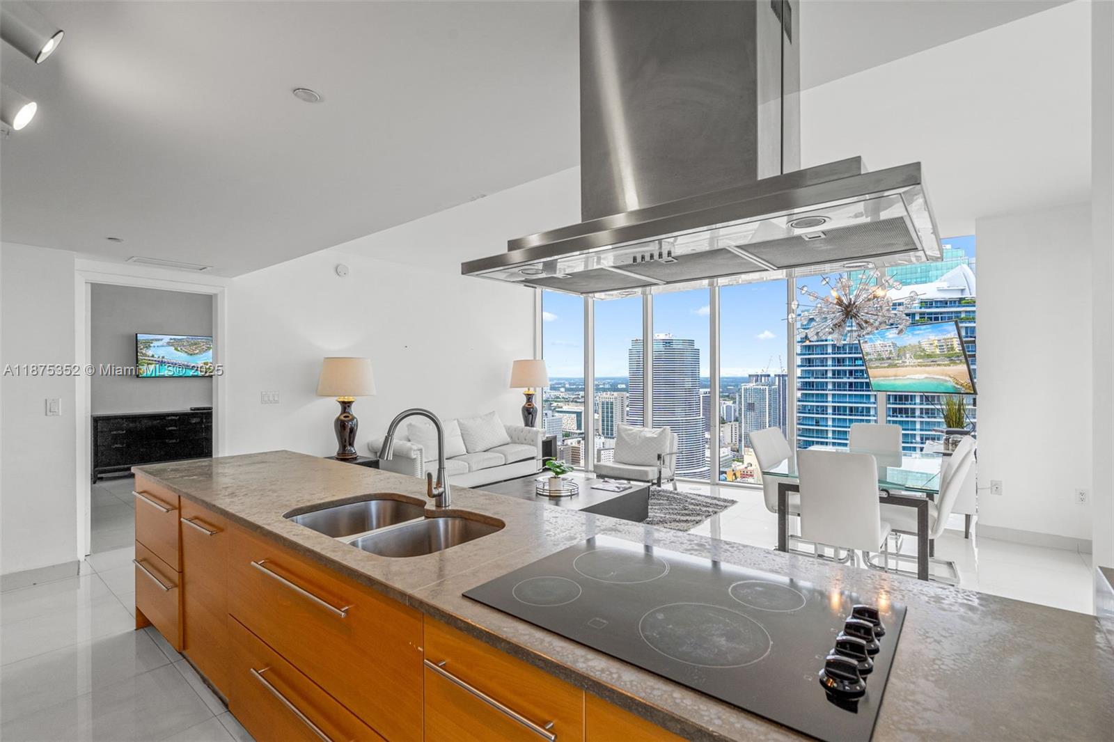 485 Brickell Avenue # 4902