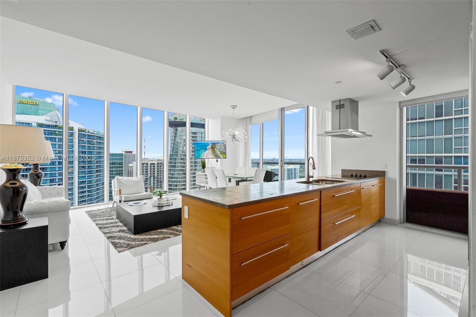 485 Brickell Avenue # 4902