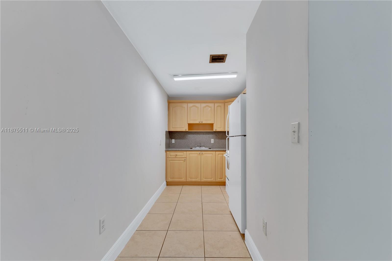 2185 NW 16th Ter # 19