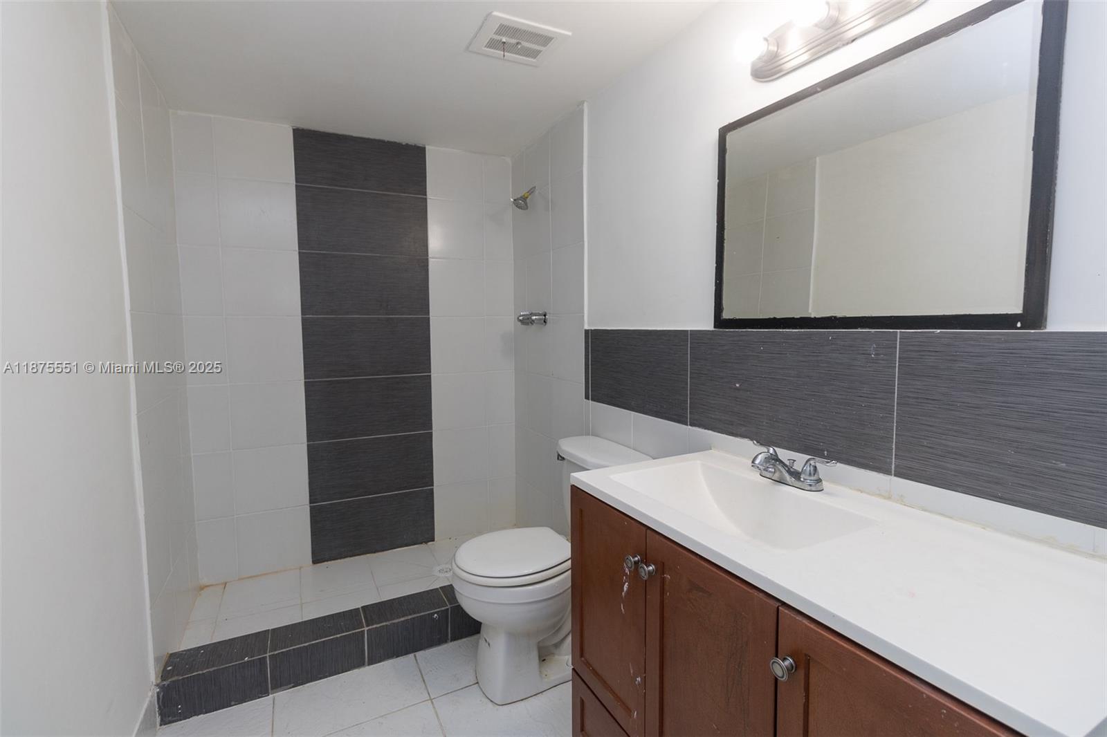 3701 Jackson St # 411