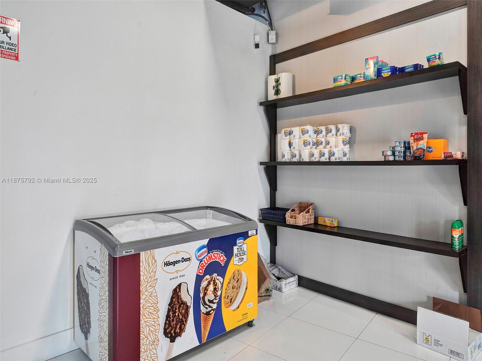 601 NE 36th St # 2703