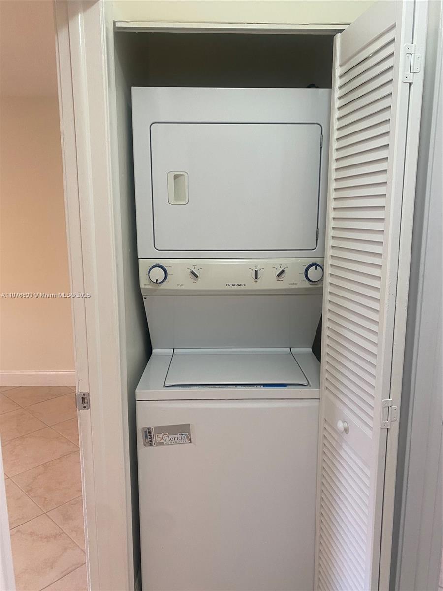 8108 SW 81st Pl # 8108